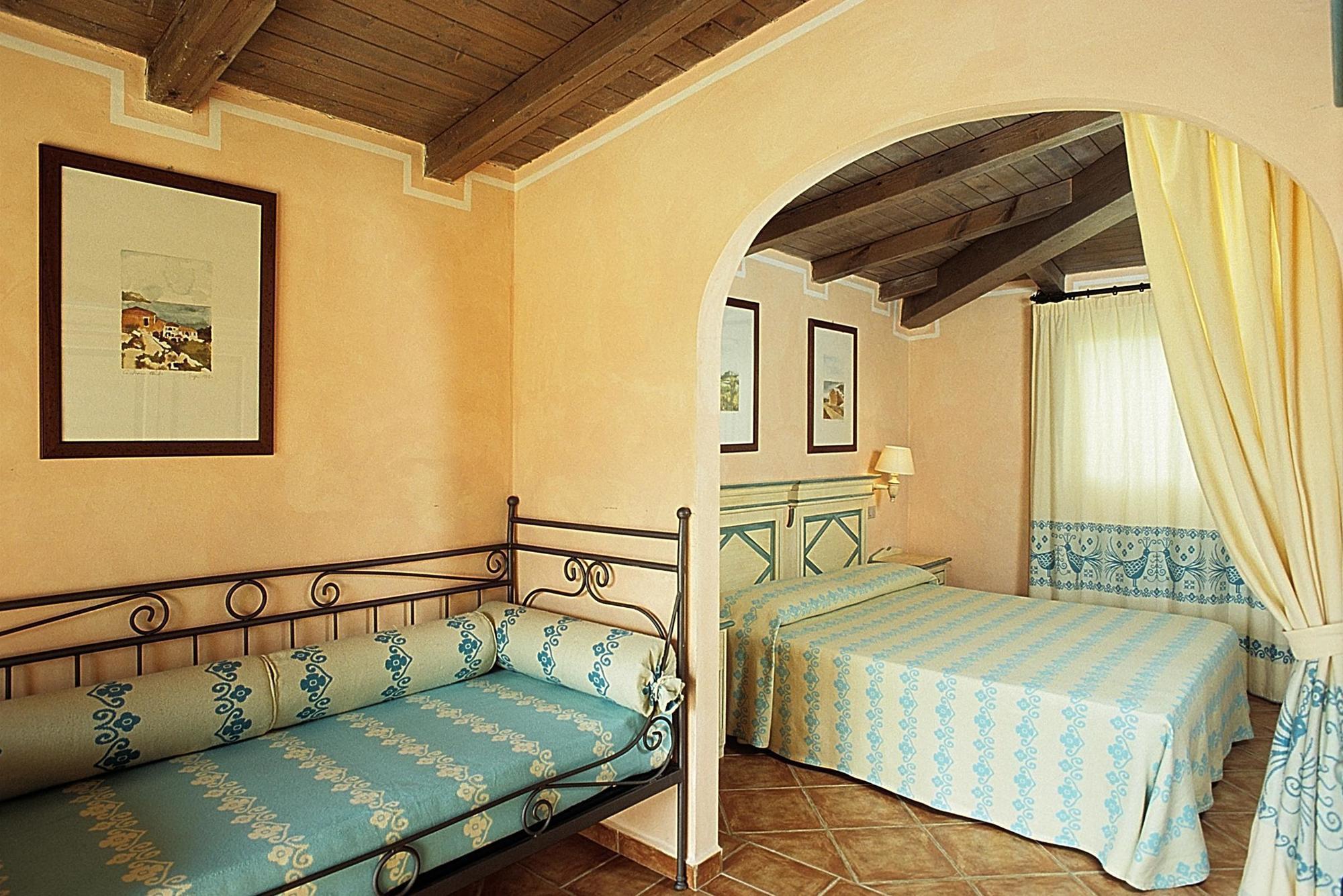 Colonna Resort Country & Sporting Club ポルト・チェルボ エクステリア 写真