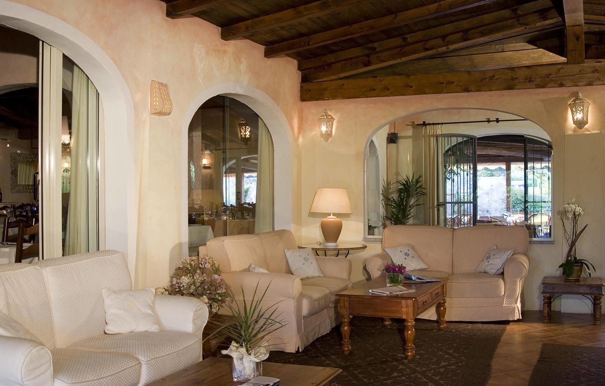 Colonna Resort Country & Sporting Club ポルト・チェルボ 部屋 写真